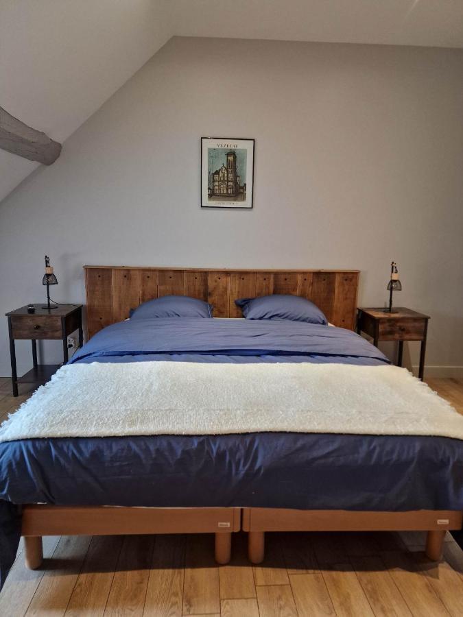 Appartement Au Coeur De Vezelay - Galerie 10 Bagian luar foto