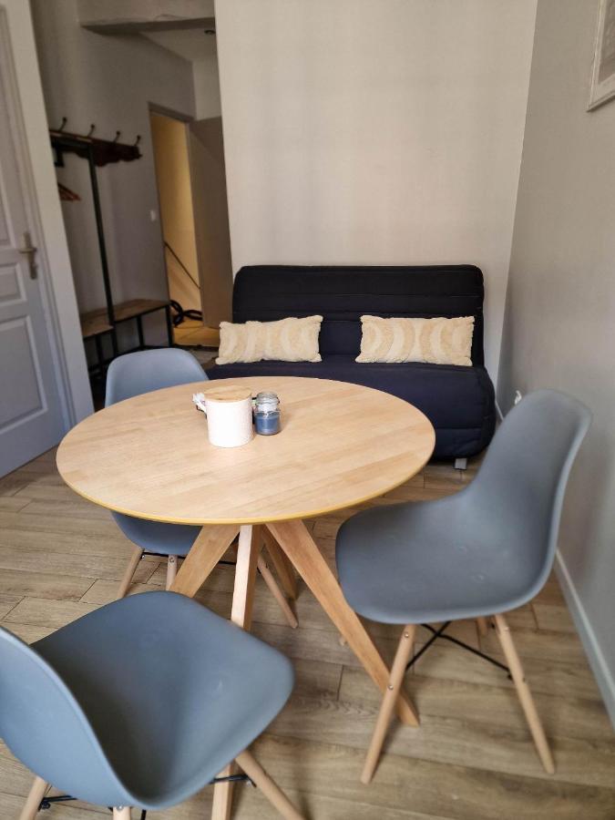 Appartement Au Coeur De Vezelay - Galerie 10 Bagian luar foto